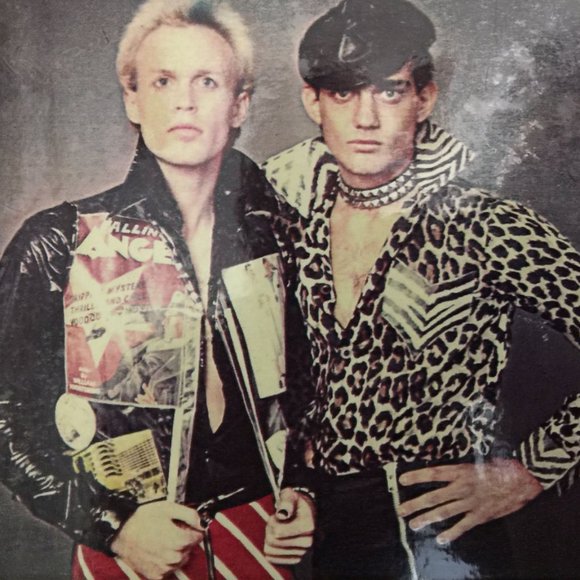 Meet your Posher, Edward - Picture 5 of 8